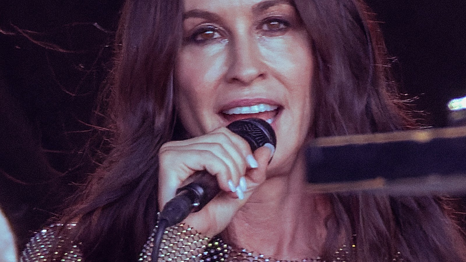 Alanis Morissette at Mohegan Sun Arena - CT