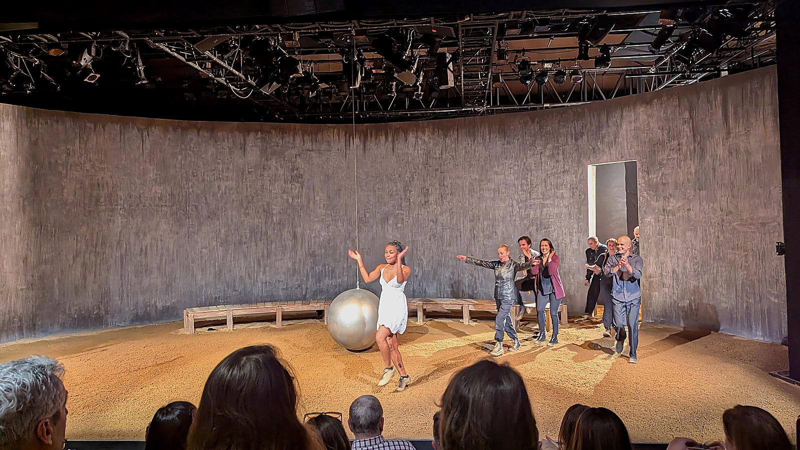 Danzas Solemnes at GALA Hispanic Theatre