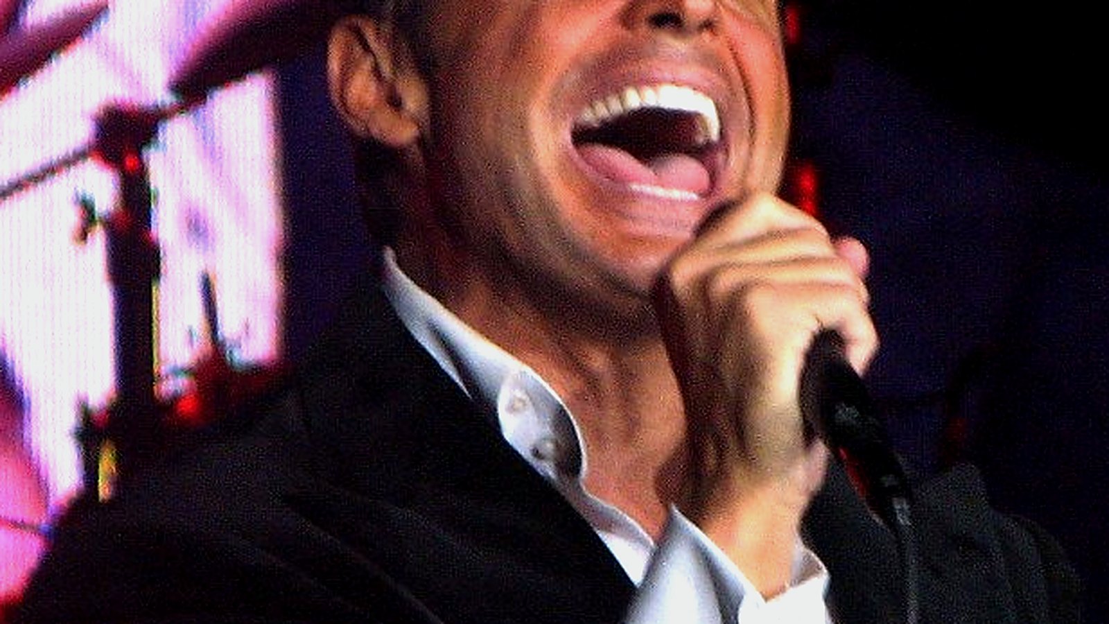 Luis Miguel