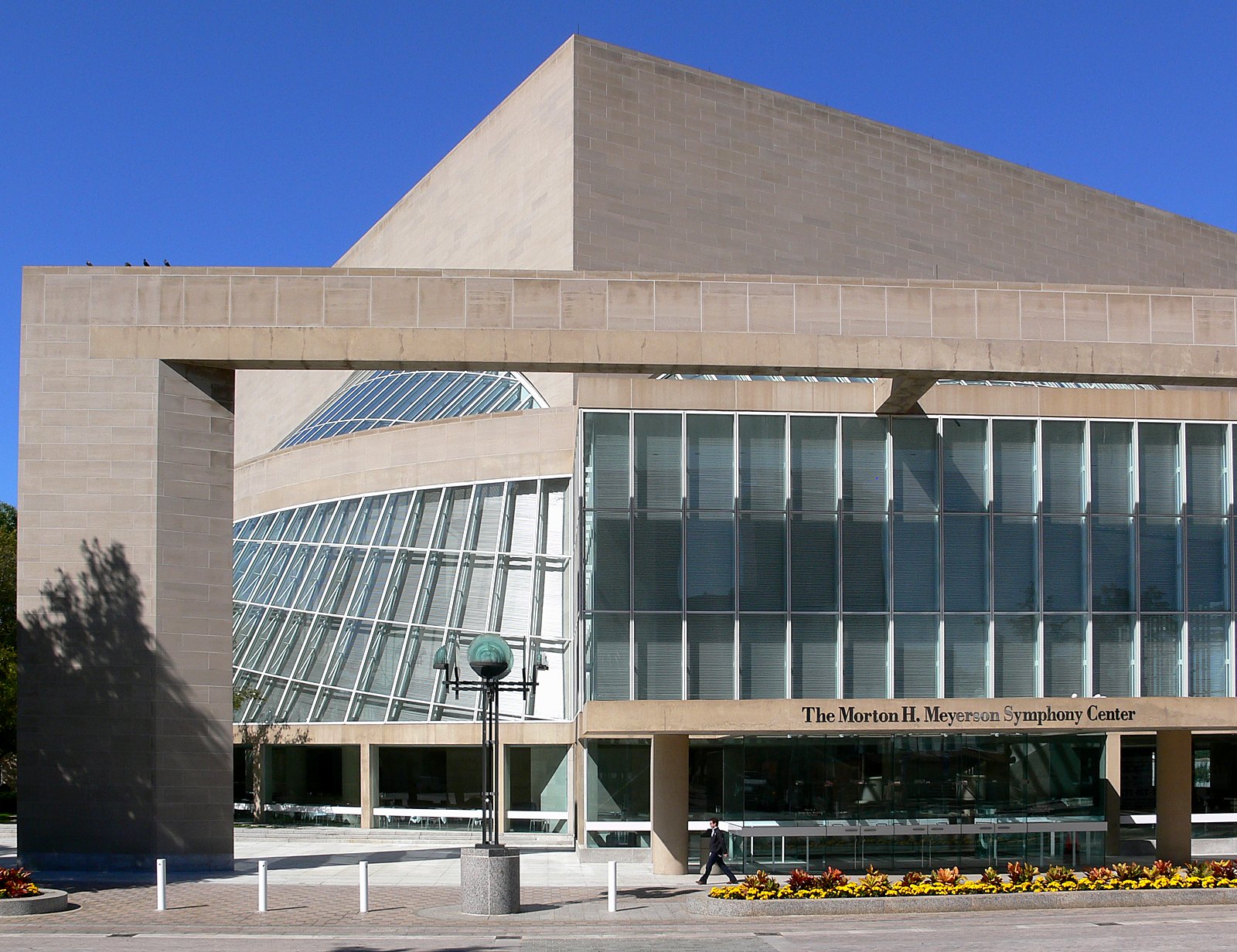 Organ Recital Anna Lapwood at Meyerson Symphony Center